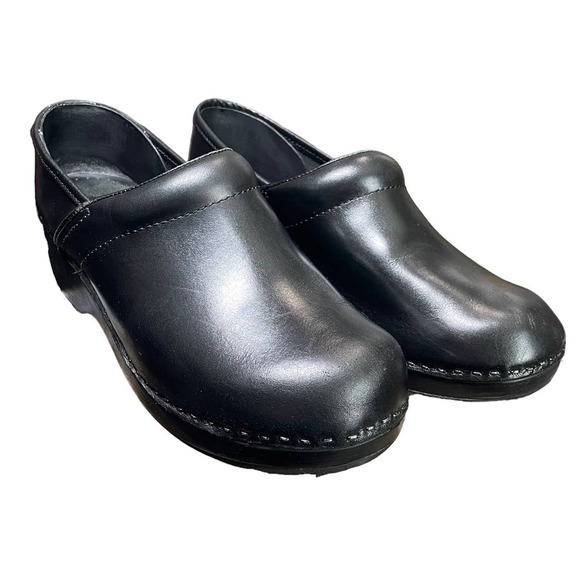 LL Bean Women's Leather Clogs Black Comfort Professional Nurse Shoes Size‎ 8.5 M - Picture 1 of 12